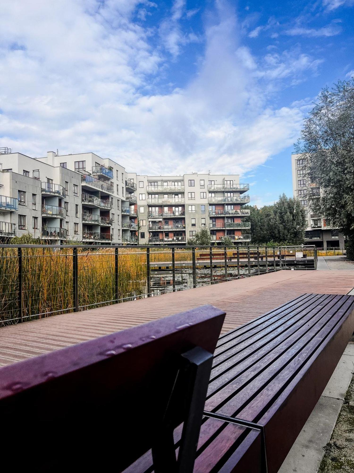 Apartmán Lake Park Apartament With Free Parking Airport Netflix Varšava Exteriér fotografie