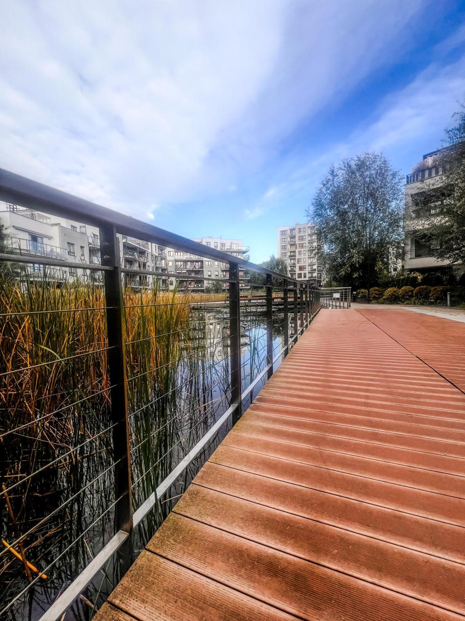 Apartmán Lake Park Apartament With Free Parking Airport Netflix Varšava Exteriér fotografie